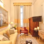 Andrassy Palace - Stylish 1