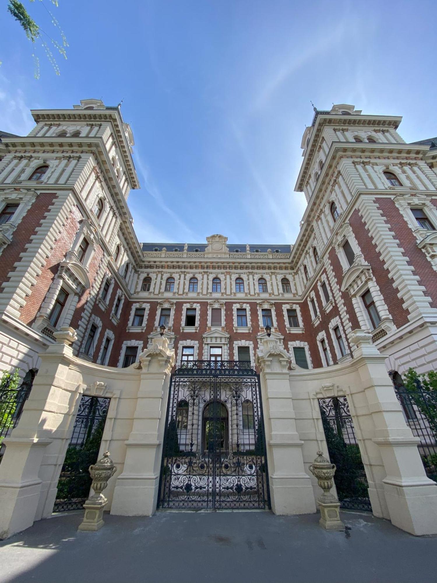 Andrassy Palace - Stylish 1 Apartment *